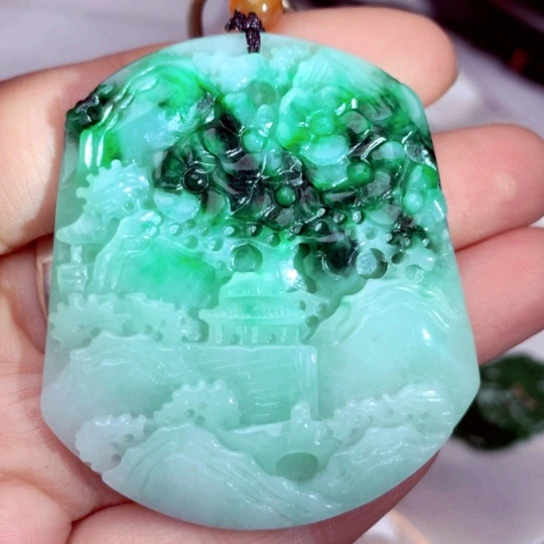 翡翠吊坠(不含链)未镶嵌