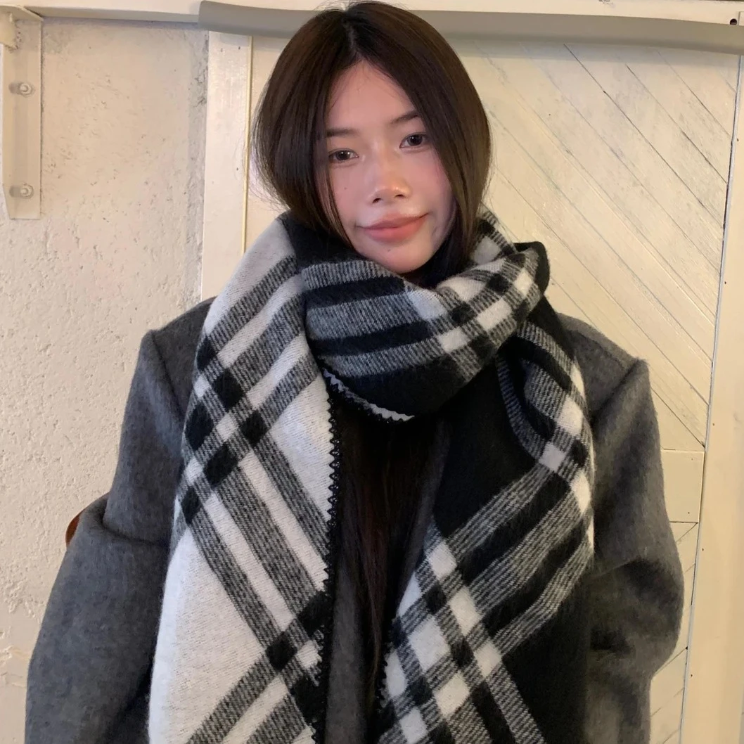 2025新款全智贤同款黑白格围巾女秋冬季高级感羊毛韩版百搭围脖潮