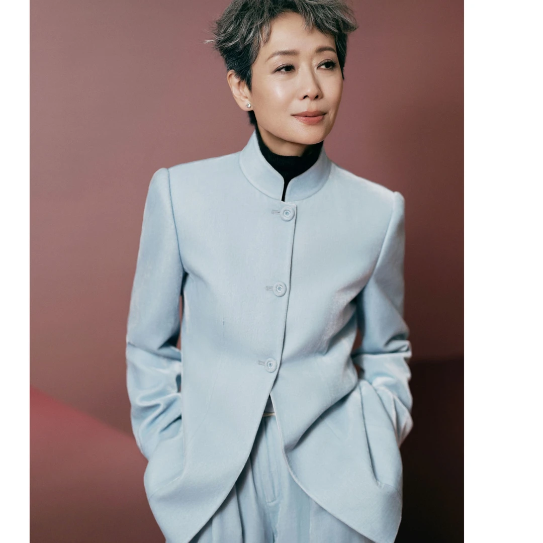 【顾文婷推荐】玉琼国风25早春 蓝色白色三粒扣立领外套 J25S4027