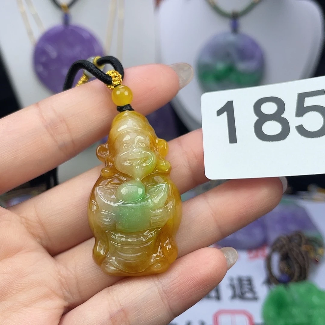 翡翠未镶嵌吊坠(赠链)