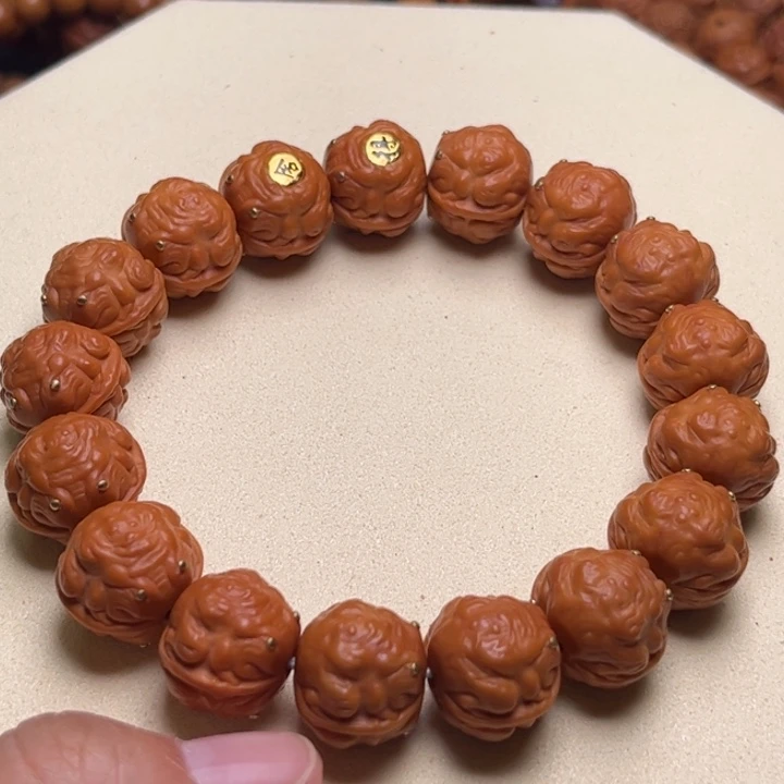 猴头核桃吊坠舍得