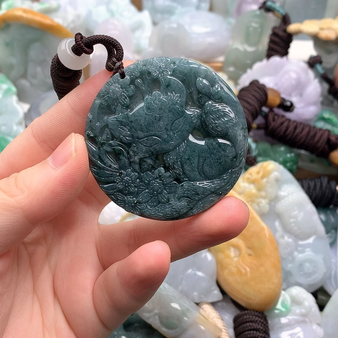 吊坠(不含链)未镶嵌翡翠