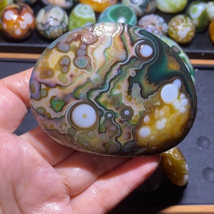 未镶嵌玛瑙/玉髓珠宝半成品69