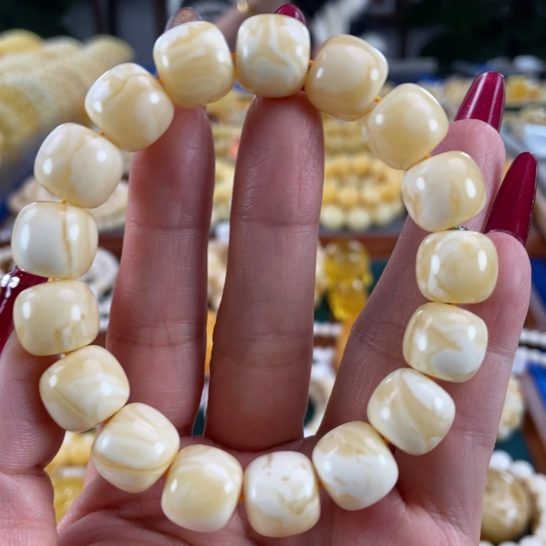 琥珀未镶嵌珠宝奇石13老型22.84