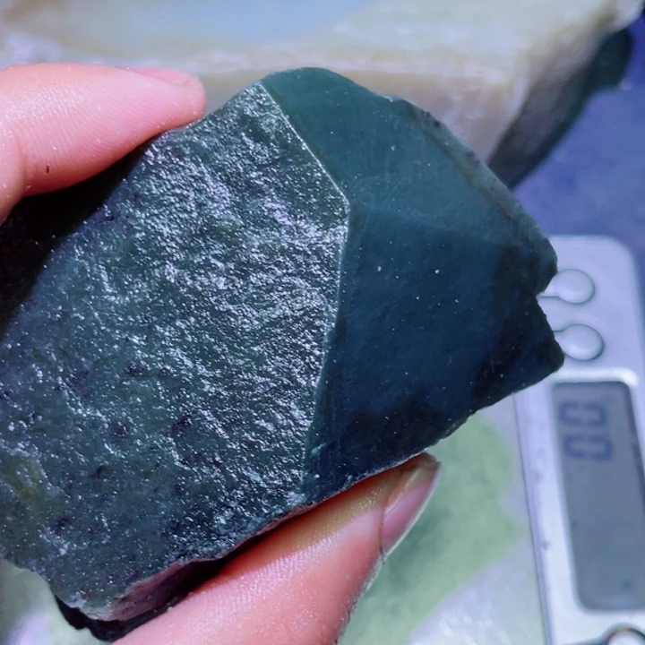 和田玉（糖玉）未镶嵌珠宝半成品