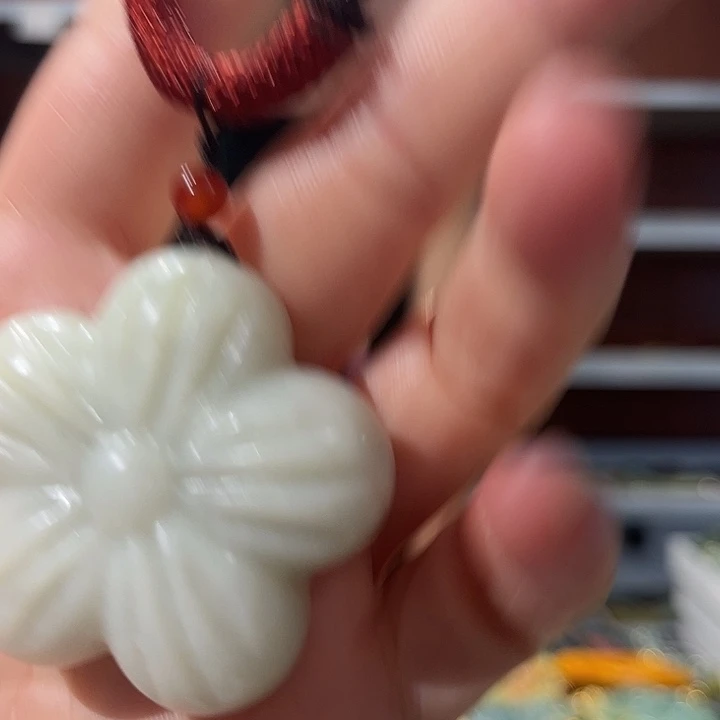 岫玉未镶嵌毛衣链