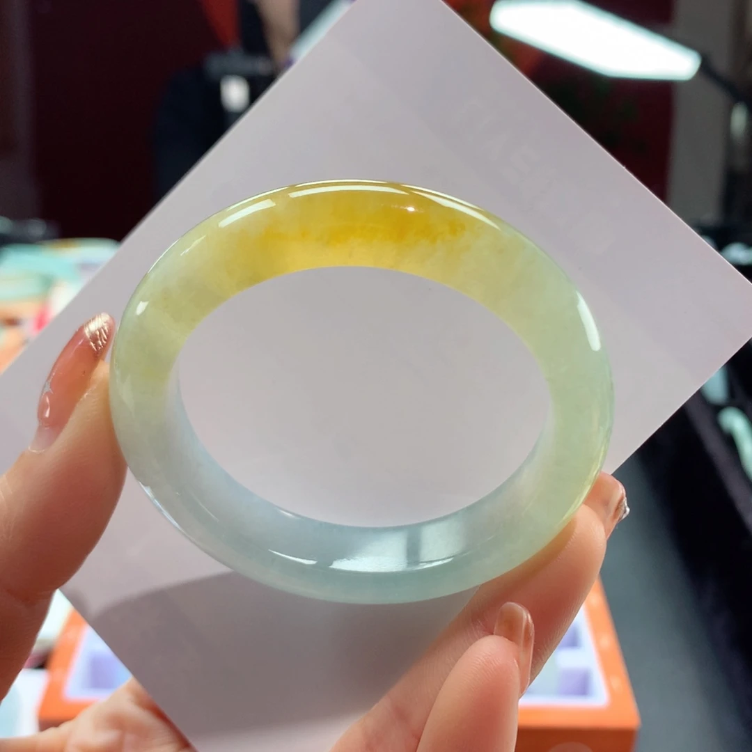 翡翠手镯未镶嵌32号