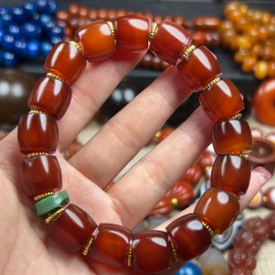 玛瑙/玉髓颈饰未镶嵌