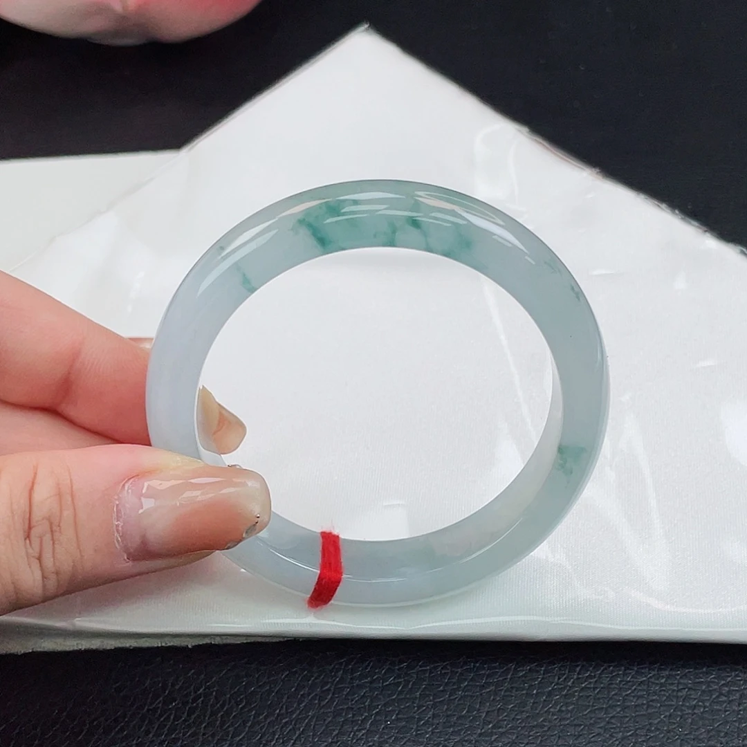 翡翠未镶嵌手镯蓝冰胶飘花