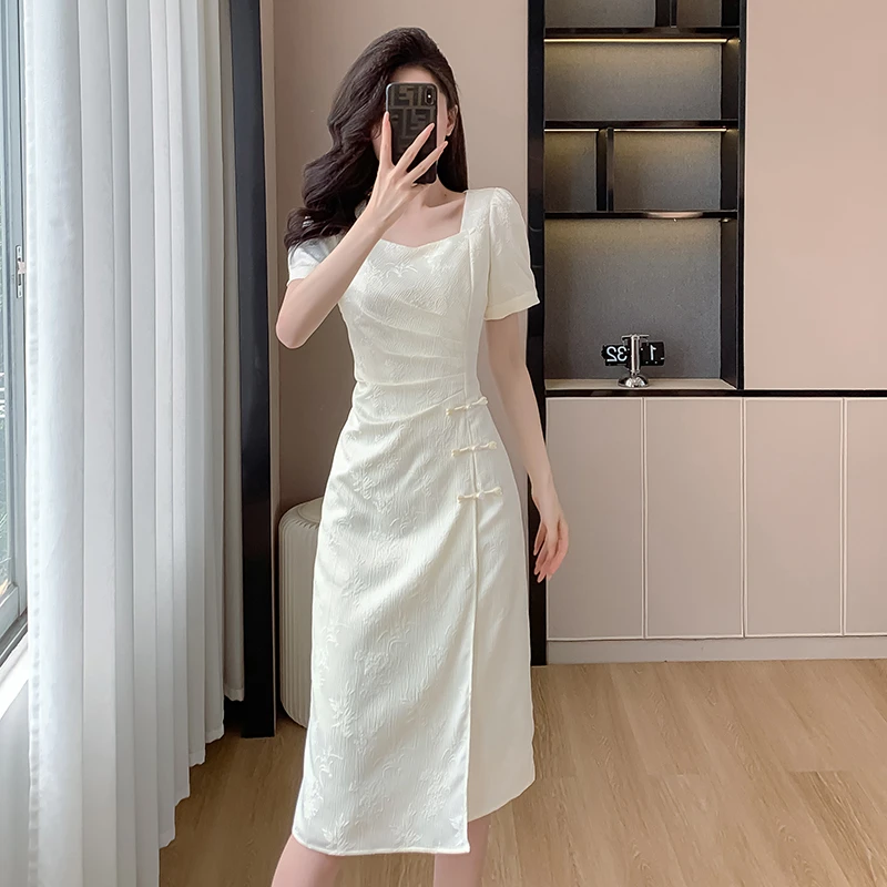 杏色连衣裙裙子女2025夏季新款新中式国风气质泡泡袖梭织连衣裙