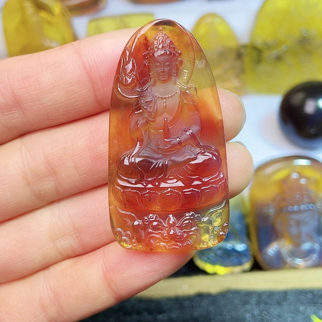 琥珀颈饰未镶嵌大师至