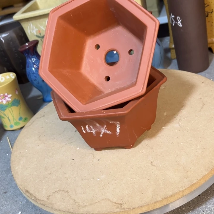 紫砂花盆紫砂花盆