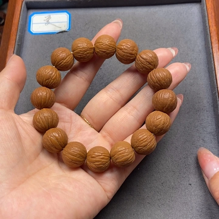 猴头核桃吊坠菩提