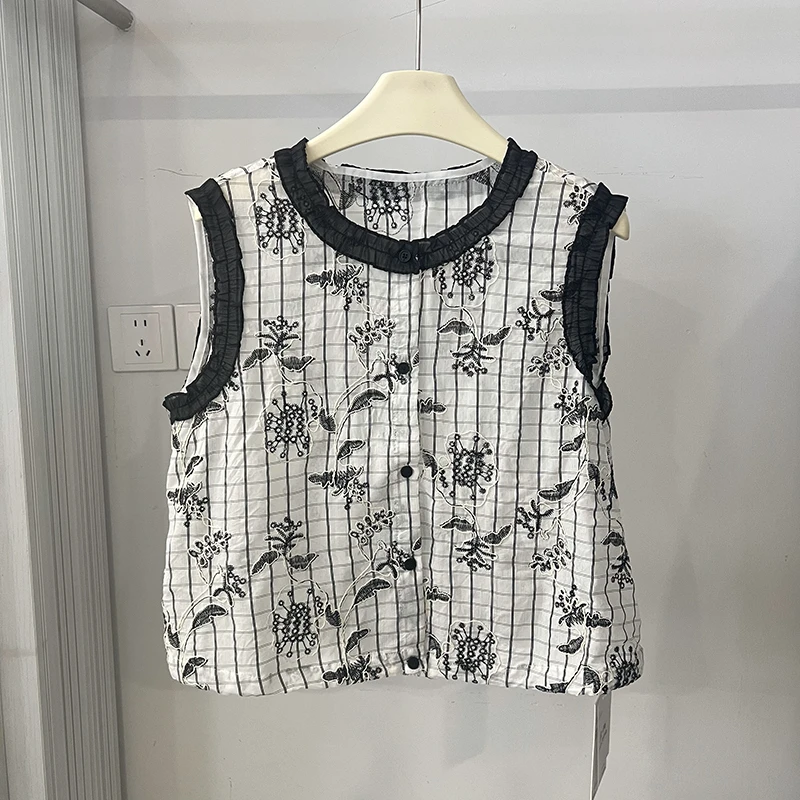 2025夏季新款法式刺绣无袖背心女小衫宽松显瘦百搭减龄上衣衬衣