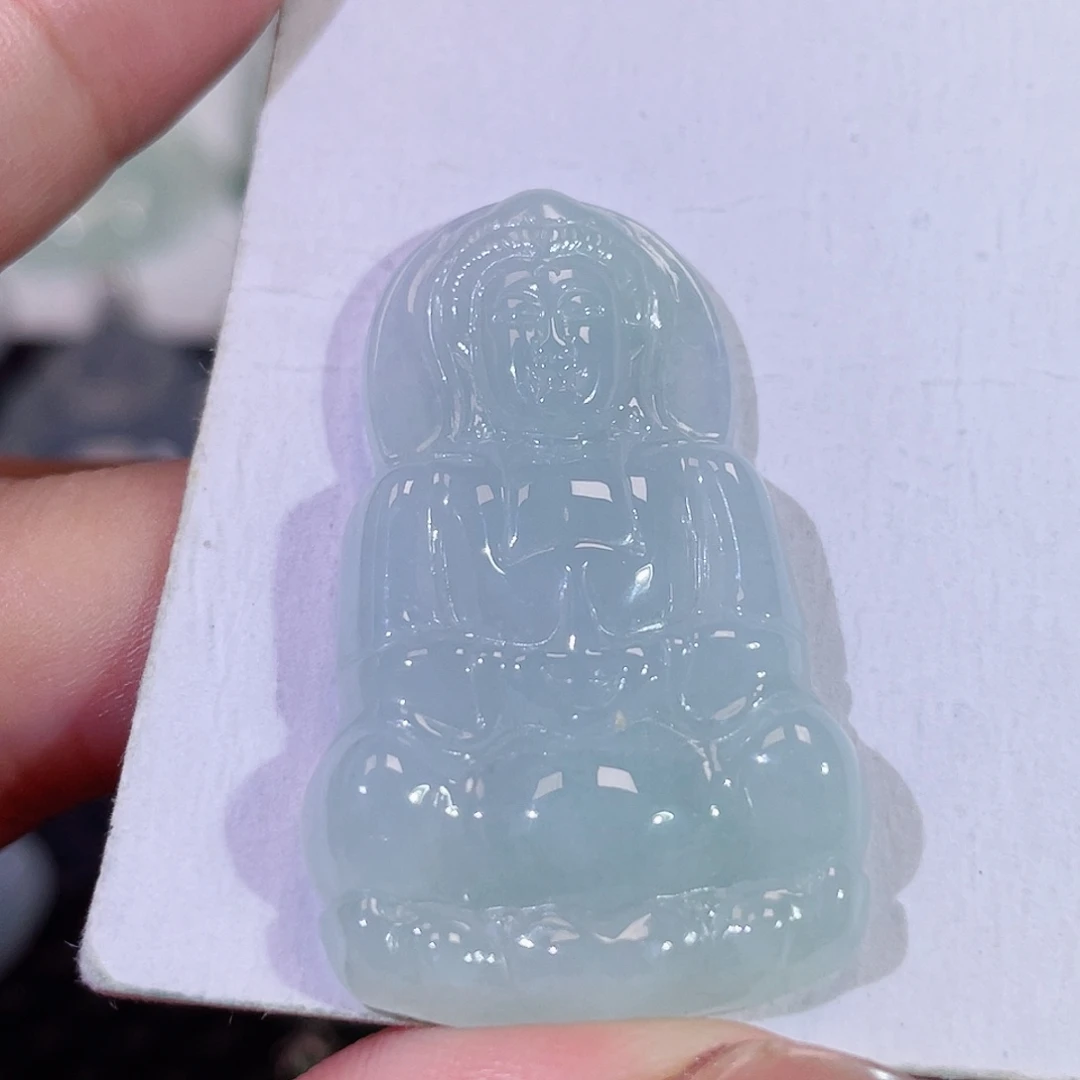 翡翠未镶嵌颈饰观音