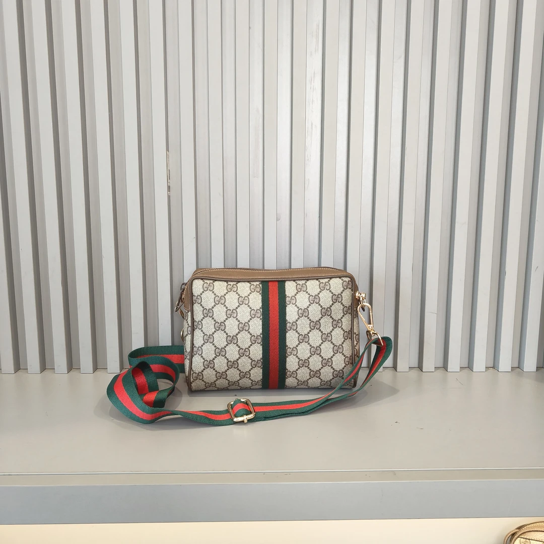 95新 GUCCI/古驰 暮野W/古驰斜挎/15002