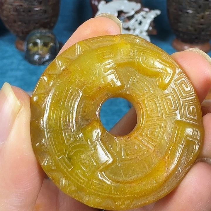 和田玉（糖玉）未镶嵌挂件