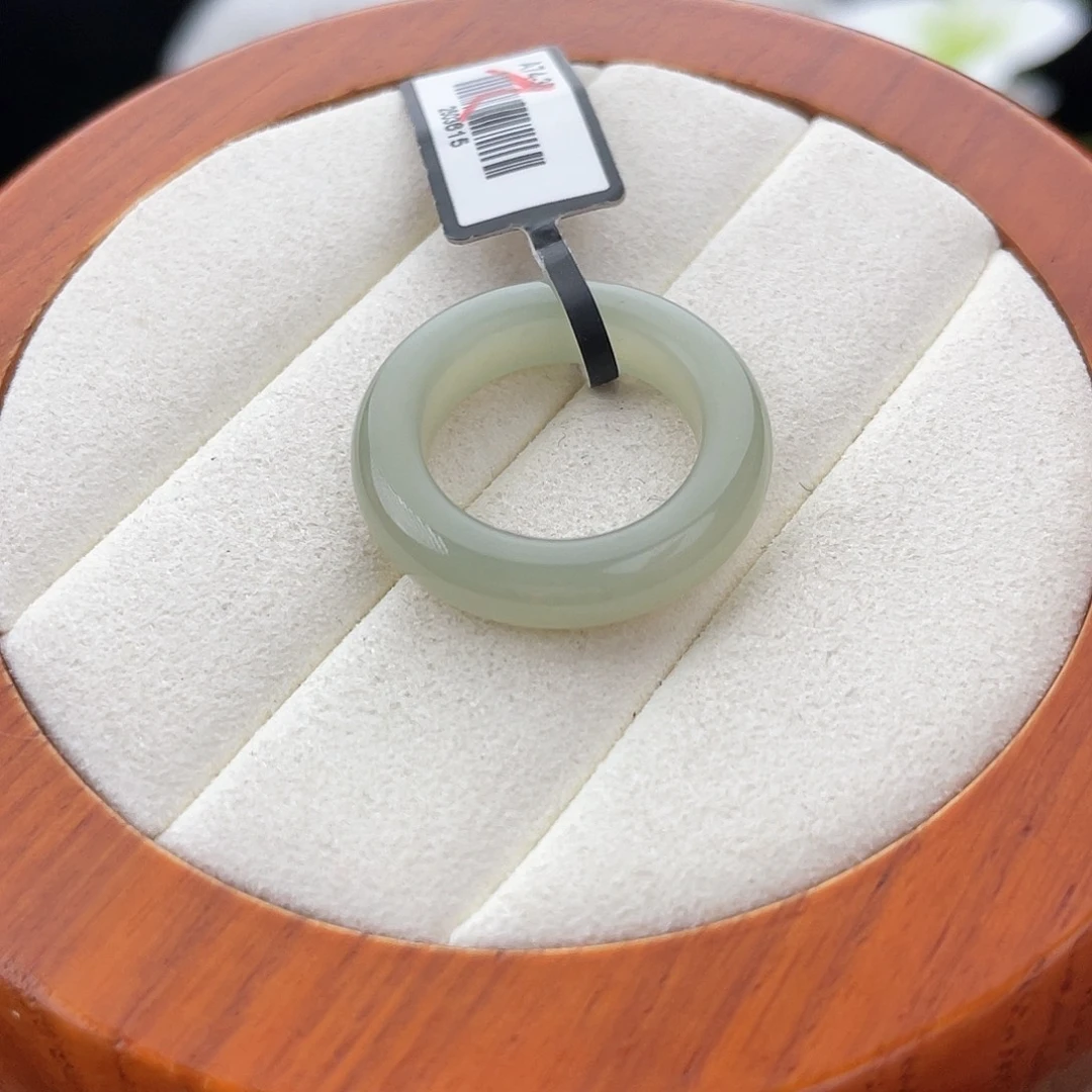 和田玉未镶嵌戒指l53。且末蓝冰透圆条。17.6。不退换