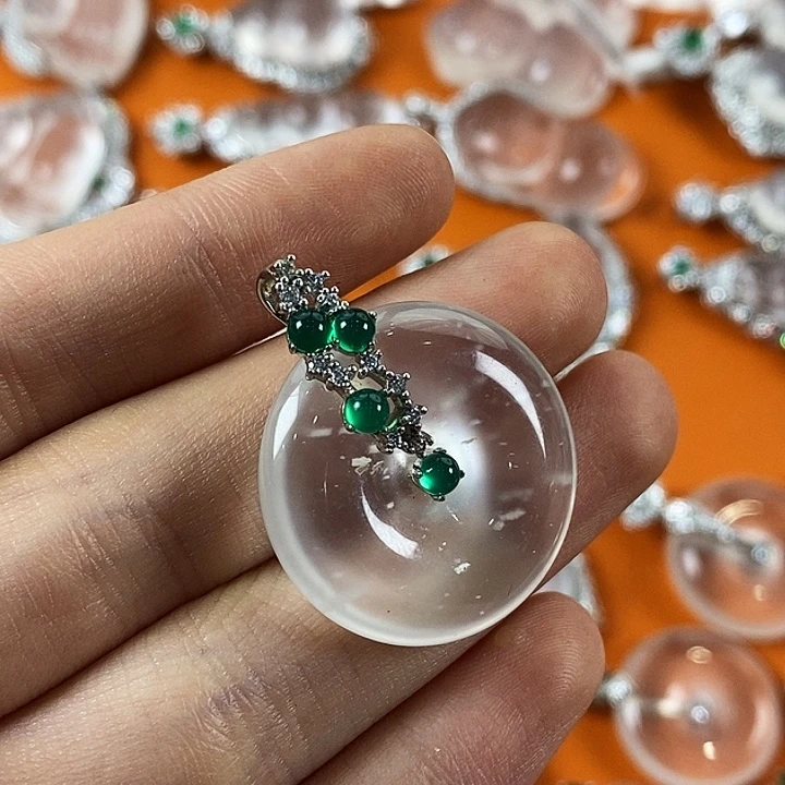 石英质玉银S925镀金镶嵌颈饰