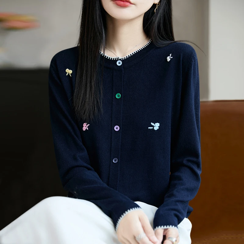 哥弟阿玛施正品长袖彩扣针织毛衣法式早秋2025新款刺绣百搭女上衣