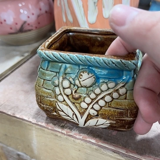 有孔！！有问题问客服，满9元包邮