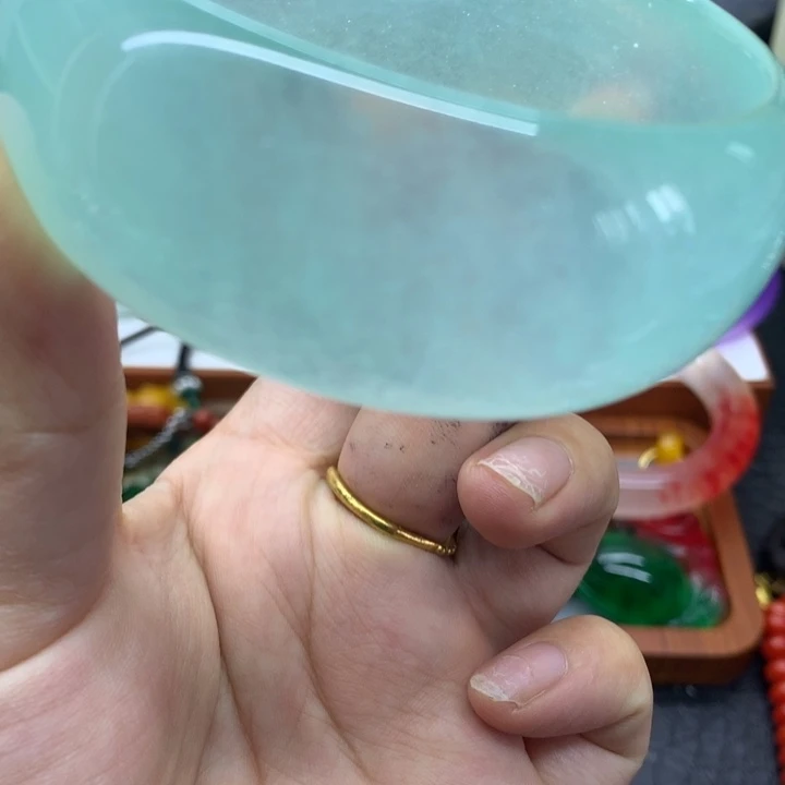 高端大气上档次吊坠