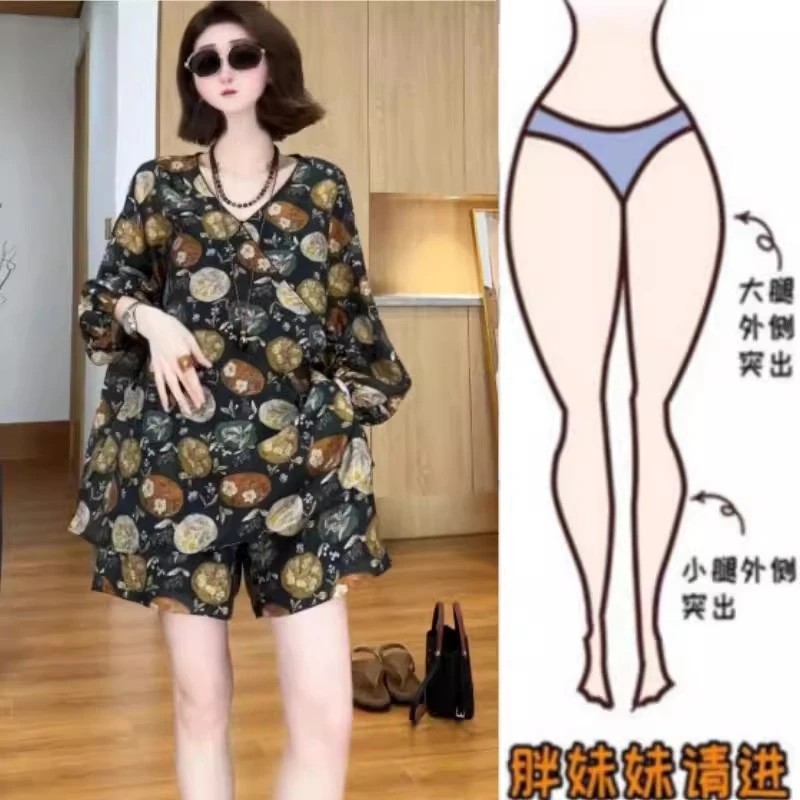 巨好看的夏装大码胖mm一整套穿搭套装宽松印花防晒衬衫短裤两件套