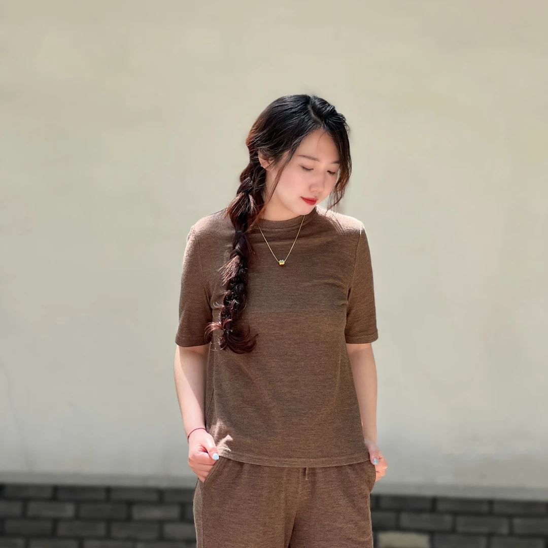 柞蚕丝【一眼心动】女半袖圆领纯色舒适时尚休闲百搭简约T恤 25054