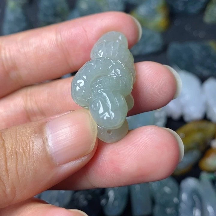 颈饰未镶嵌翡翠翡翠