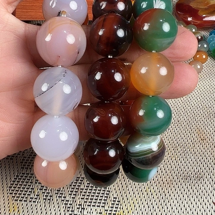 虞***5玛瑙/玉髓未镶嵌手链