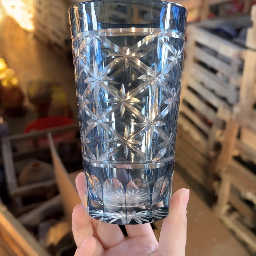 水晶玻璃高脚款微瑕一个