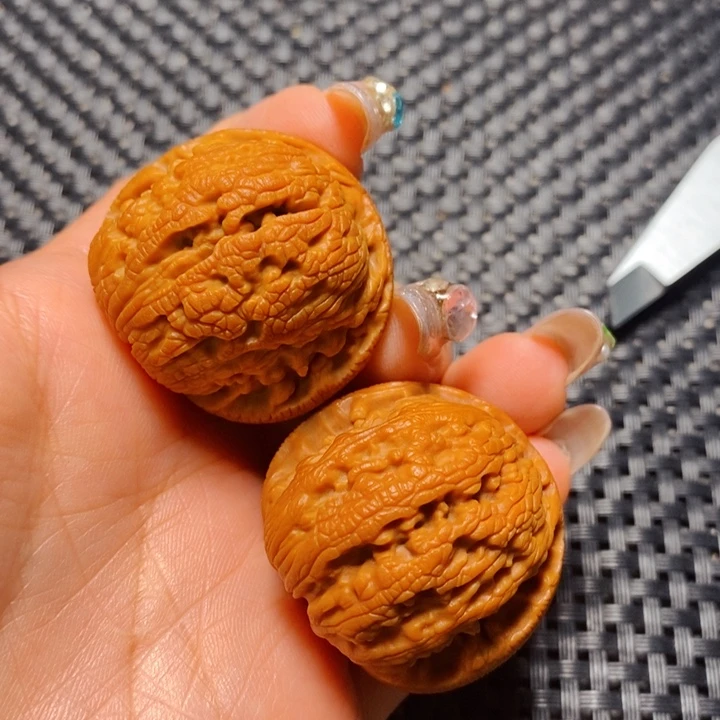 把件文玩核桃秦岭核桃7