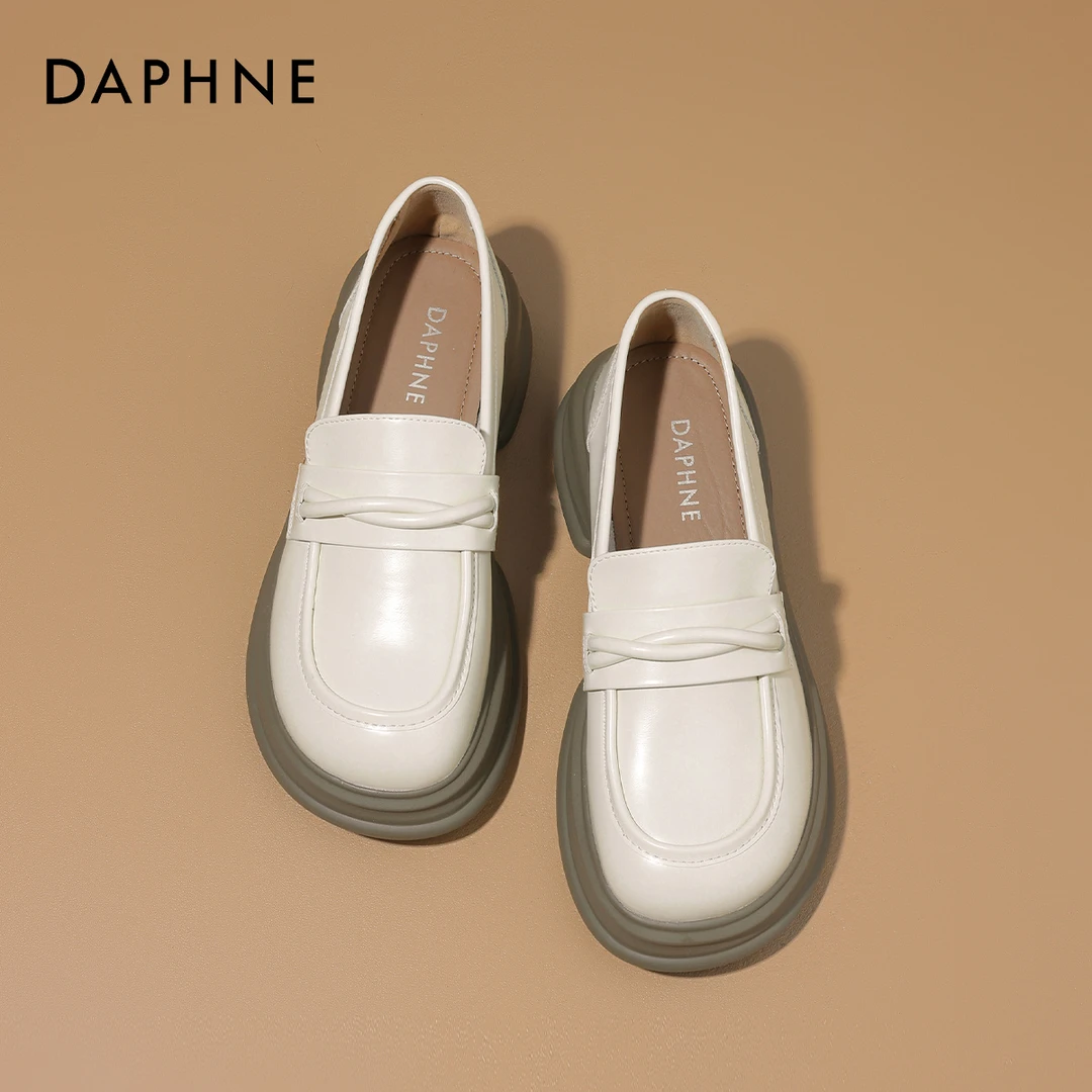 达芙妮真皮乐福鞋女2025秋季爆款英伦风黑色上班通勤休闲厚底单鞋