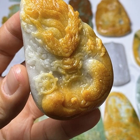 定制翡翠未镶嵌翡翠