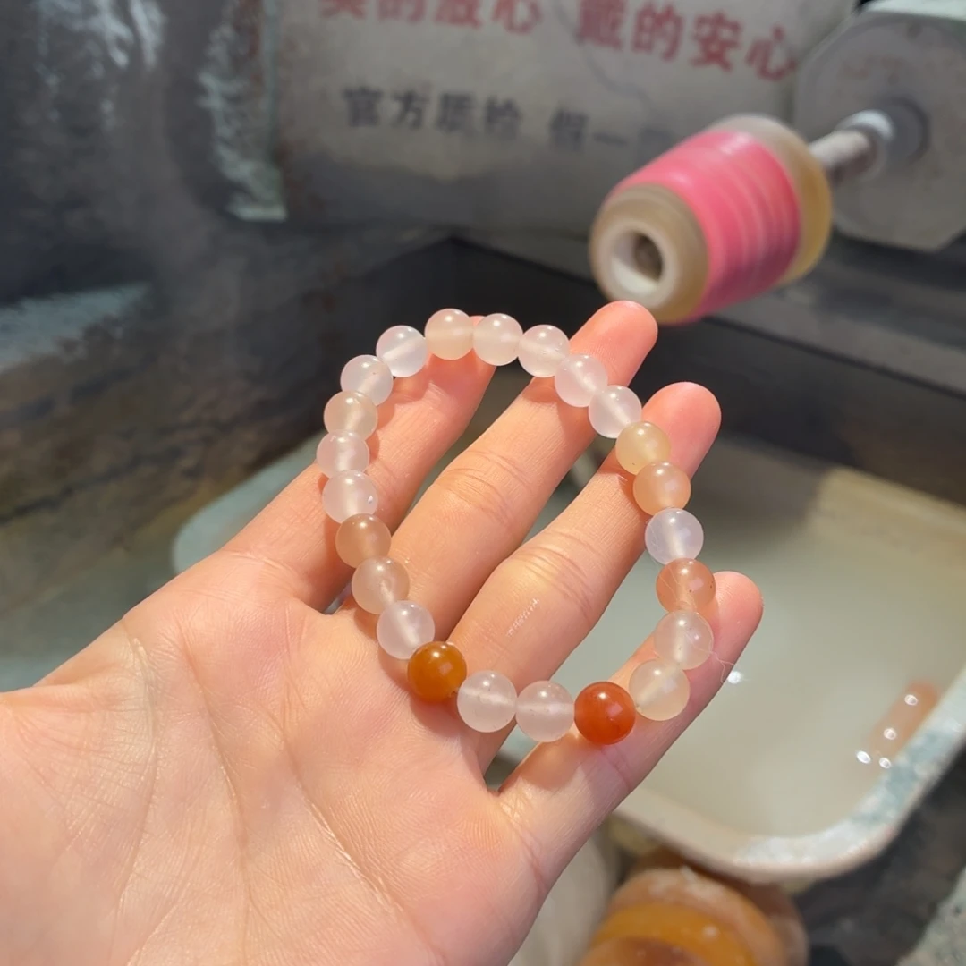 石英质玉未镶嵌手镯卡8