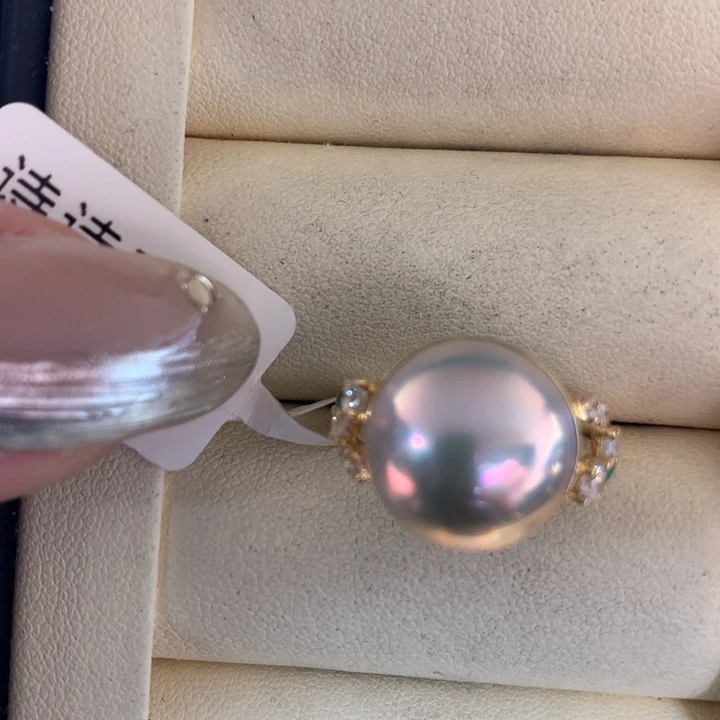 18K金镶嵌戒指拼合珍珠（马贝珠）