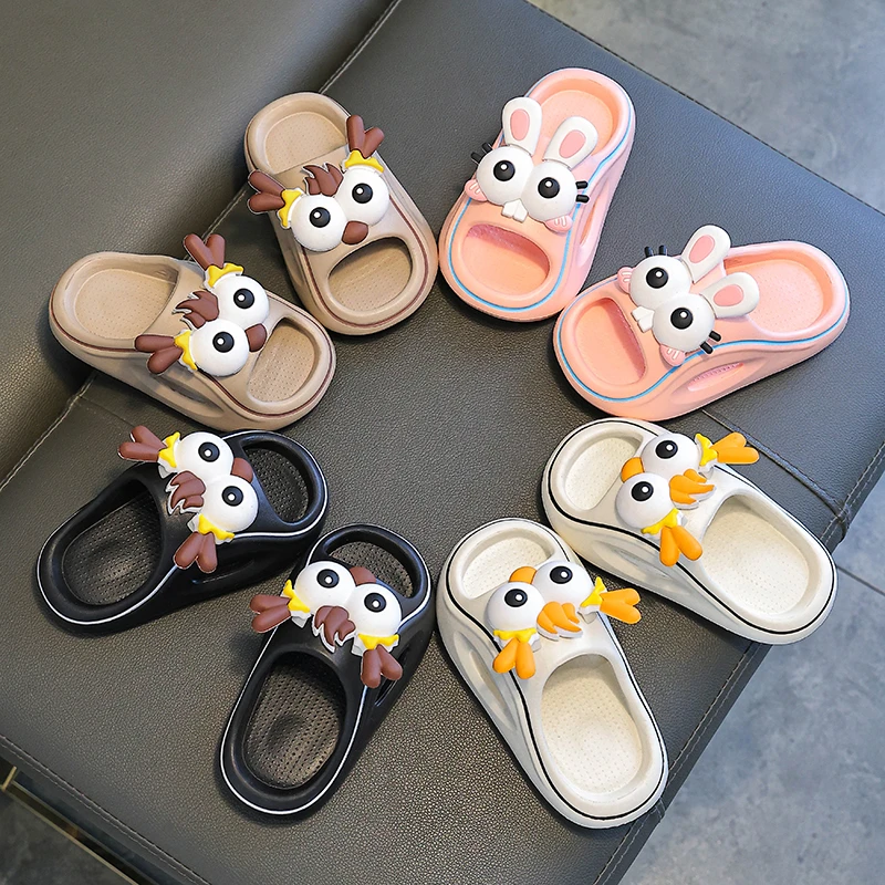 新款女童软底儿童四季卡通居家防滑厚底超轻男女童室内外凉拖鞋