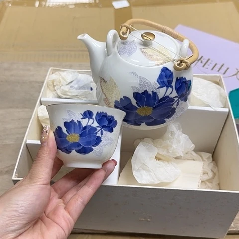 瓷器。瓷器。瓷器。