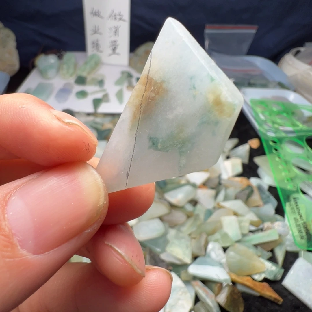 翡翠裸石缅甸翡翠A货