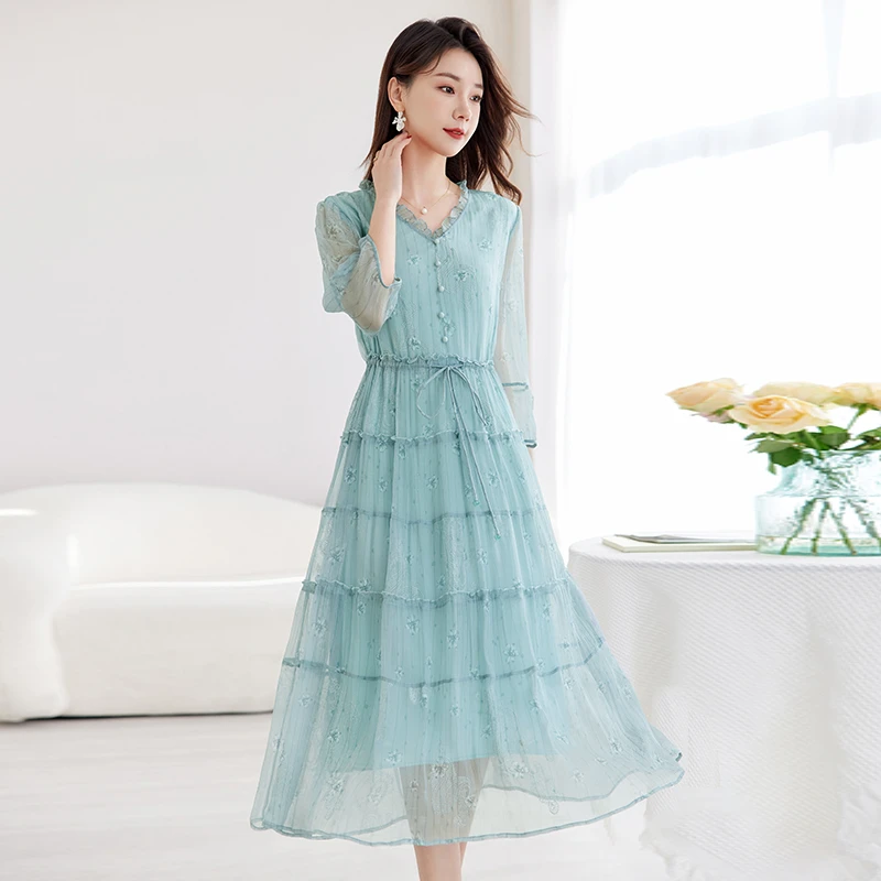 优雅气质真丝法式连衣裙女夏季重工刺绣收腰显瘦高端桑蚕丝长裙子