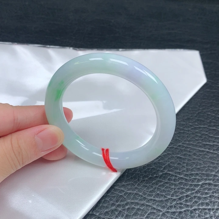 翡翠手镯（圆镯）未镶嵌