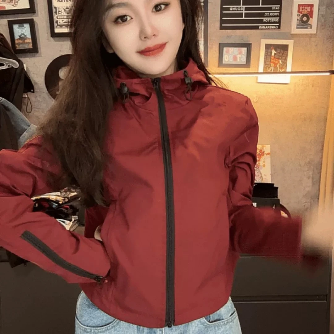 2025春季休闲时尚短款连帽工装宽松显瘦冲锋衣户外夹克上衣外套