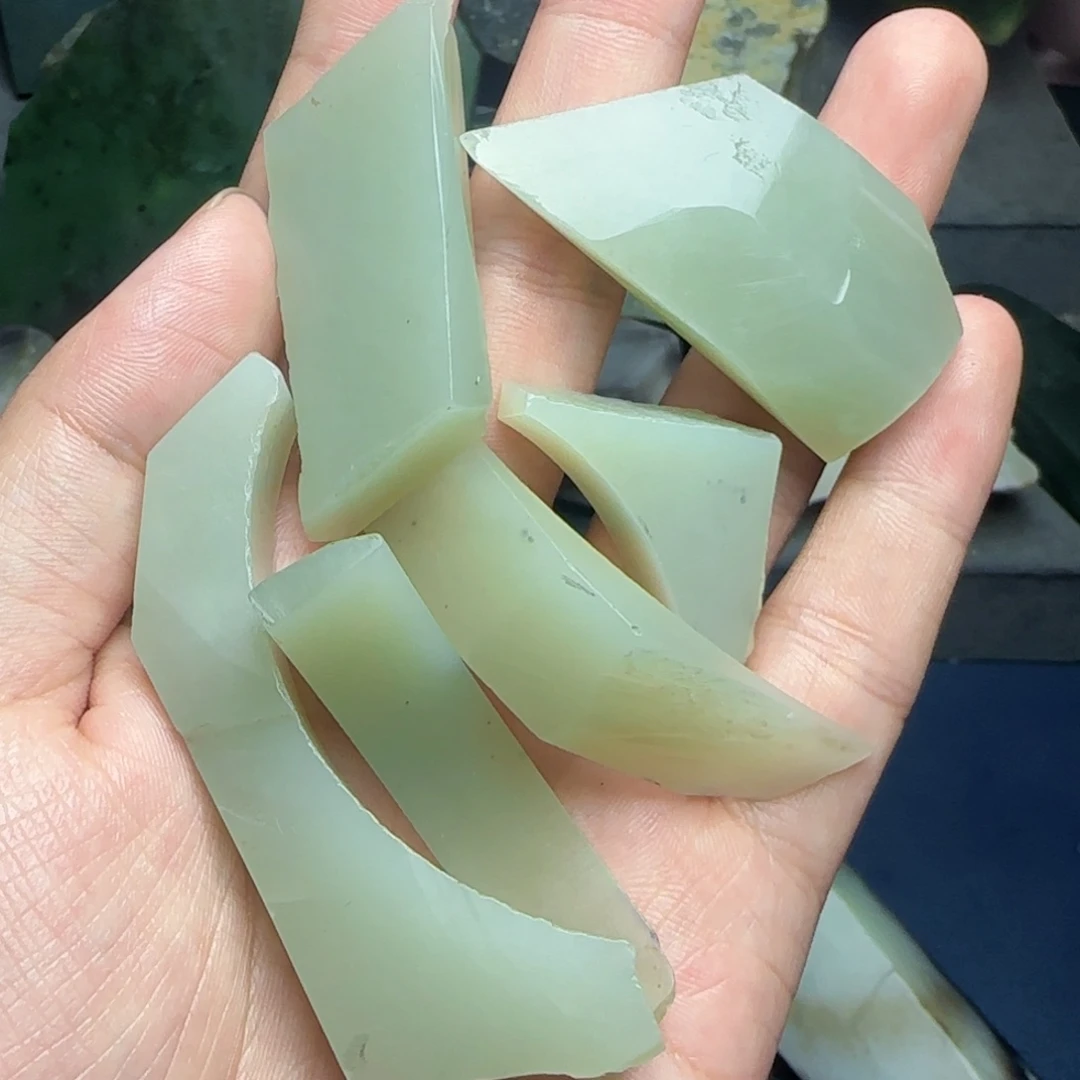 千***与和田玉（糖玉）未镶嵌珠宝奇石