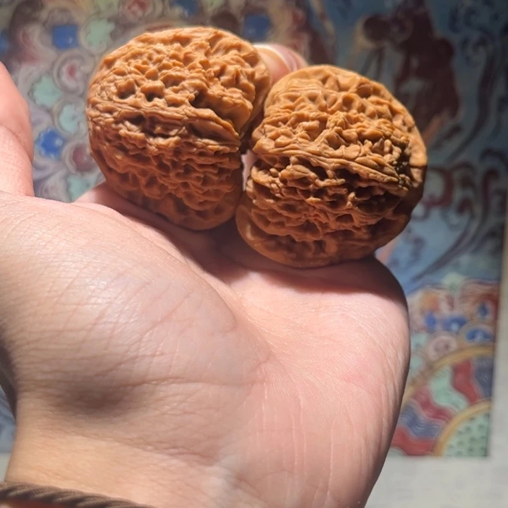 吊坠桃核核桃8189