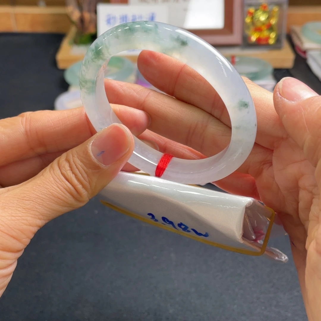 翡翠手镯未镶嵌53.7贵妃天然翡翠A货