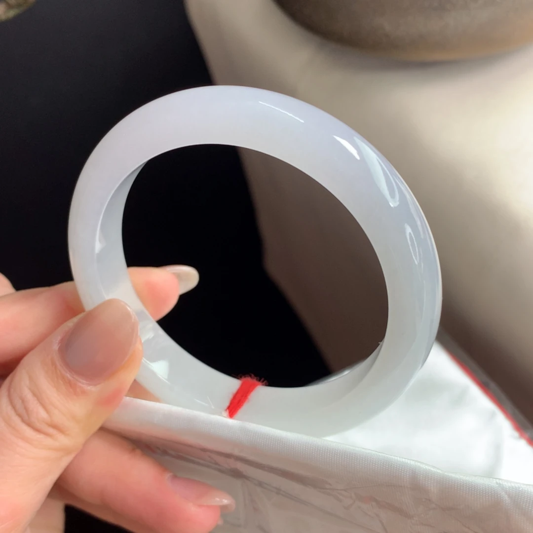 翡翠手镯未镶嵌（39号）