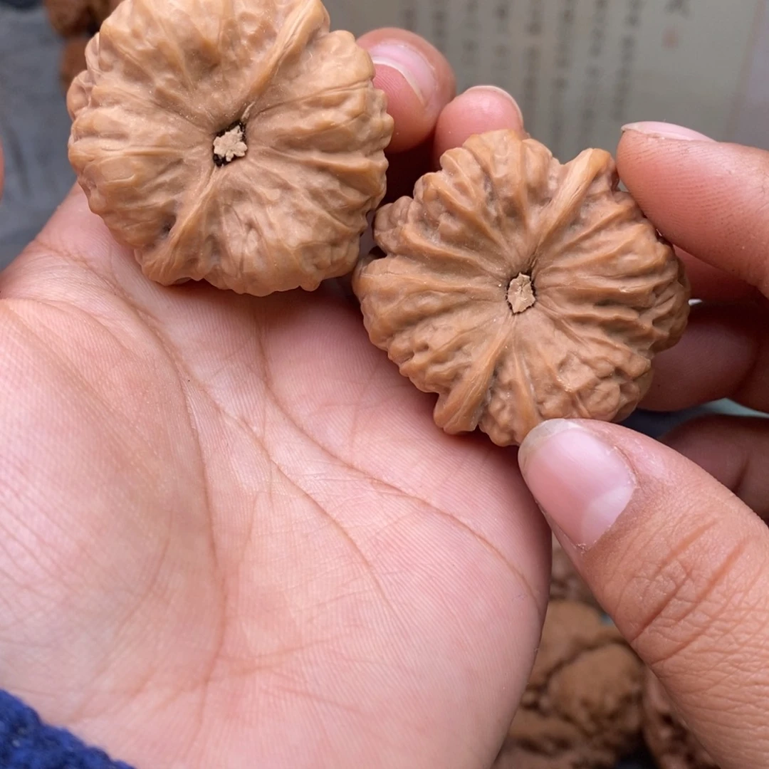 文玩核桃把件38蛤蟆头190