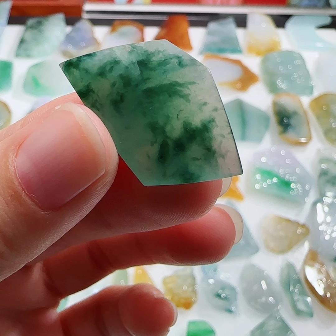 定制翡翠未镶嵌翡翠定制