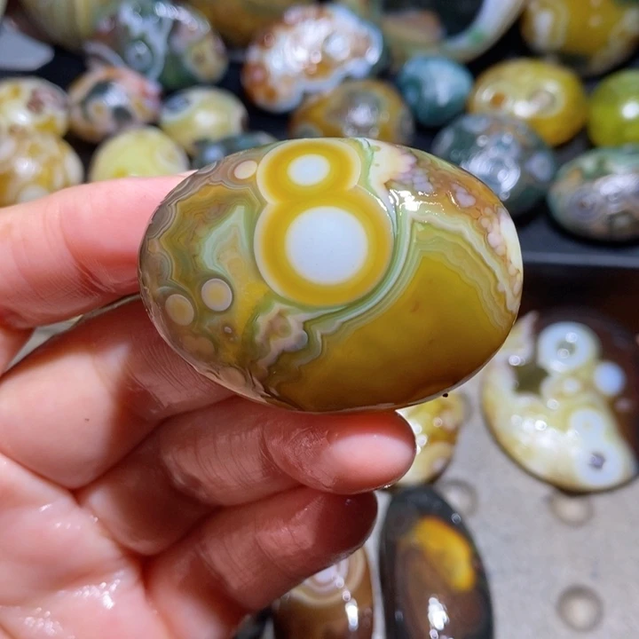 未镶嵌玛瑙/玉髓珠宝半成品37