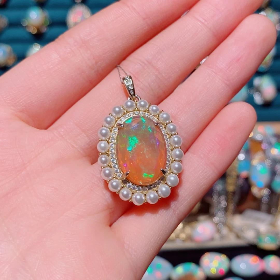 欧泊欧泊吊坠银S925镶嵌